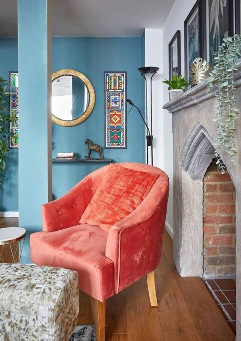 The Chapel Cottage By Ritual Stays Hemel Hempstead Eksteriør bilde