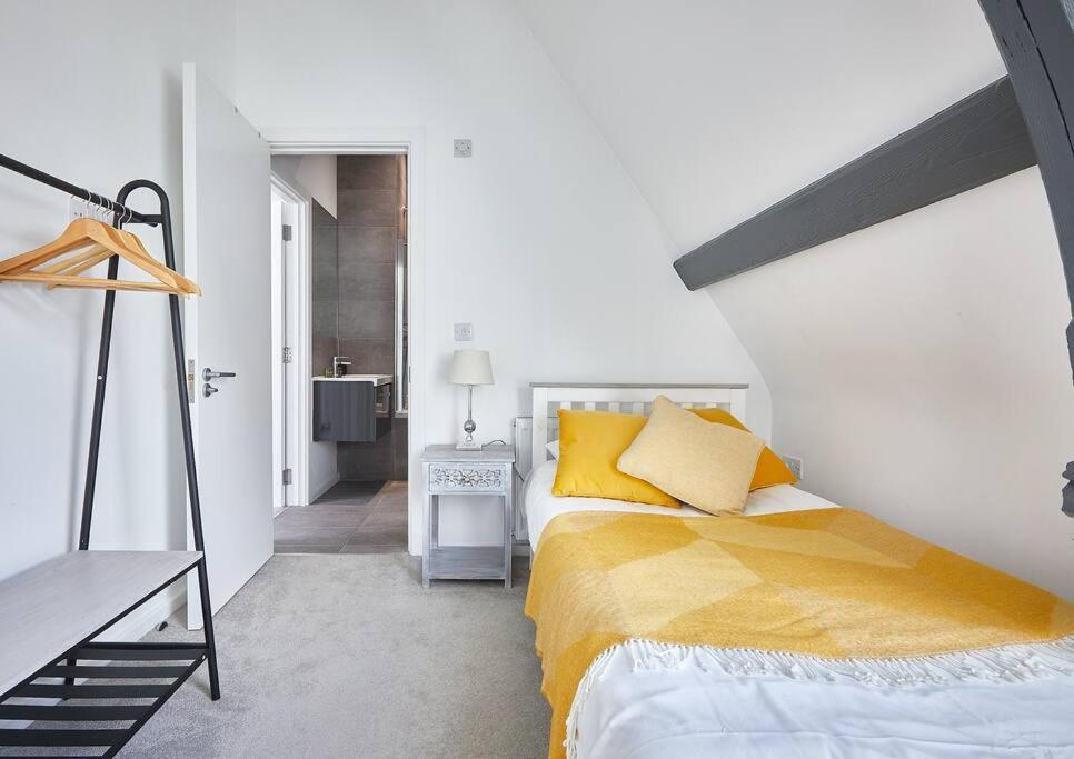 The Chapel Cottage By Ritual Stays Hemel Hempstead Eksteriør bilde